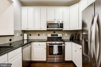 2310 14th St N unit 203, Arlington, VA 22201 - photo 6