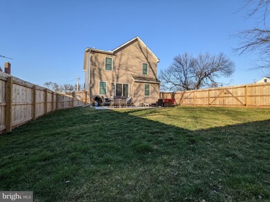 38 Maple St, Gettysburg, PA 17325 - photo 5