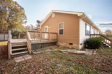 8486 Swanns Point Rd, Spring Grove, VA 23881 - photo 6