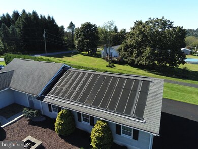 8573 Orchard Rd, Coopersburg, PA 18036 - photo 7