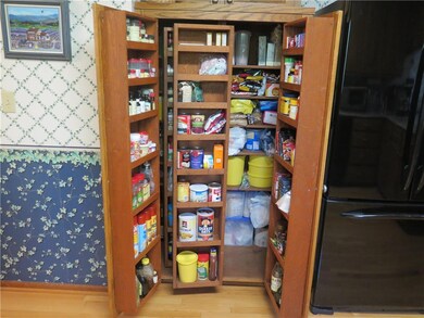 10510 W 170th Terrace, Olathe, KS 66062 - photo 6