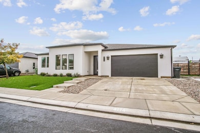 4114 Valkommen Dr, Denair, CA 95316 - photo 3