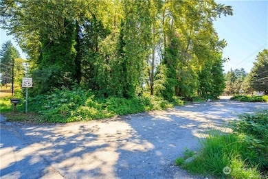 Flat lot ready for your next project.