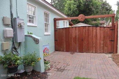 1755 Greenwood Ave, Jacksonville, FL 32205 - photo 4