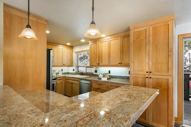 1908 NW Saginaw Ave, Bend, OR 97701 - photo 4