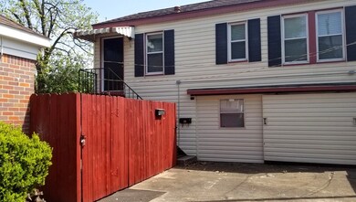 602 Fairbanks St unit 2 UP, Houston, TX 77009 - photo 4