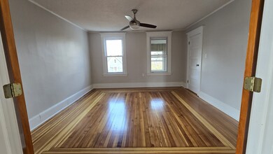 114 Wallace St unit 3, New Britain, CT 06051 - photo 4