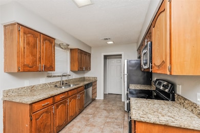 200 Laurel St, Mansfield, TX 76063 - photo 5