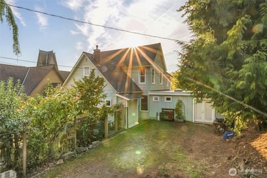 1131 16th St, Bellingham, WA 98225 - photo 4