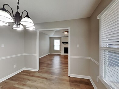 2018 Windsor Dr, Columbia, TN 38401 - photo 3