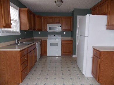 134 Walker Ln, Lawrenceburg, KY 40342 - photo 5