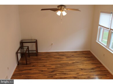 524 Barrington Ct, Sellersville, PA 18960 - photo 6