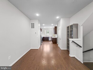 2570 Debert Cir, Hanover, MD 21076 - photo 7