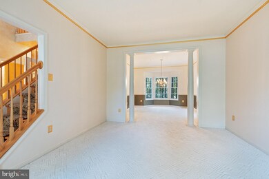 10601 Wood Pointe Ct, Glenn Dale, MD 20769 - photo 5