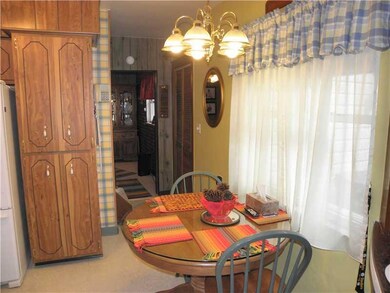 Kitchen. Perfect Eat-in area of Kitchen