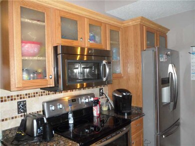 Kitchen. Stainless Steel appliances