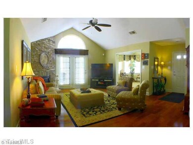 29 Pitlockry Place, Greensboro, NC 27407 - photo 2