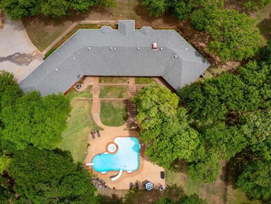 142 W Ridge St, Decatur, TX 76234 - photo 3