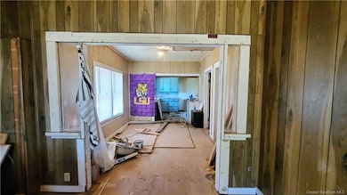 311 Duff St, Dequincy, LA 70633 - photo 4
