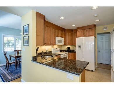25 Bishops Forest Dr unit 25, Waltham, MA 02452 - photo 6