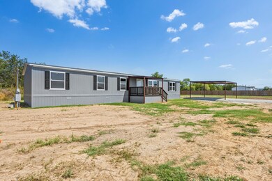 View of manufactured / mobile home