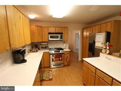 303 Country Club Dr, Newark, DE 19711 - photo 5