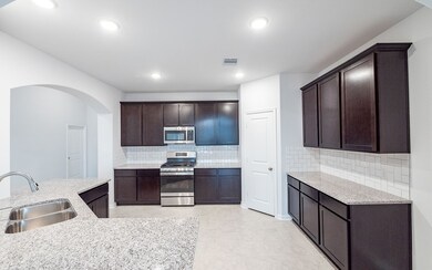 23422 Malbec Dr, Alvin, TX 77511 - photo 6