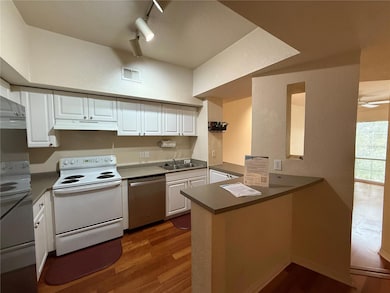 402 S Armenia Ave unit 134, Tampa, FL 33609 - photo 7