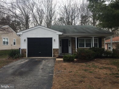 49 Huntington Dr, Southampton, NJ 08088 - photo 5