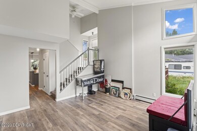 8040 Summerset Dr, Anchorage, AK 99518 - photo 4