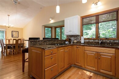 784 Pound Hill Rd, North Smithfield, RI 02896 - photo 7