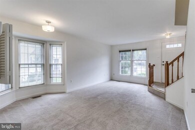 6362 Chimney Wood Ct, Alexandria, VA 22306 - photo 7