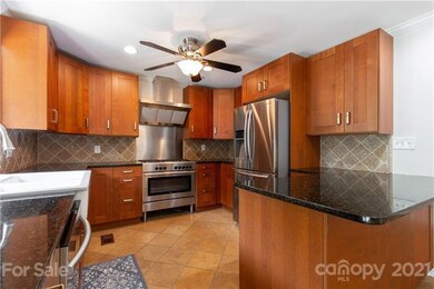 16 Cove Rd, Clover, SC 29710 - photo 5