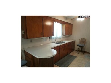 Plenty of counter space and more cabinets! Ready f