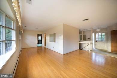 3901 Largo Rd, Upper Marlboro, MD 20772 - photo 7