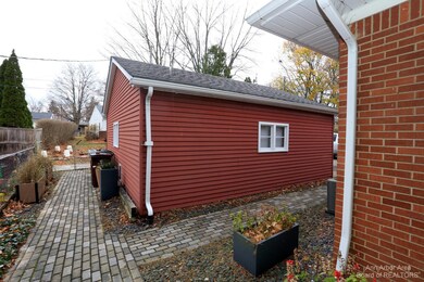 Photo 36