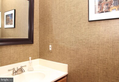 33 Farnham Way, Lutherville Timonium, MD 21093 - photo 4