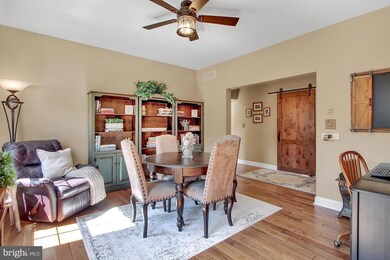 108 Freemansville Rd, Reading, PA 19607 - photo 4