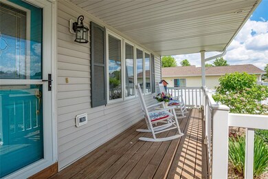 523 Crestview Ct, Center Point, IA 52213 - photo 2