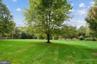 1126 Stuart Hills Way, Herndon, VA 20170 - photo 6