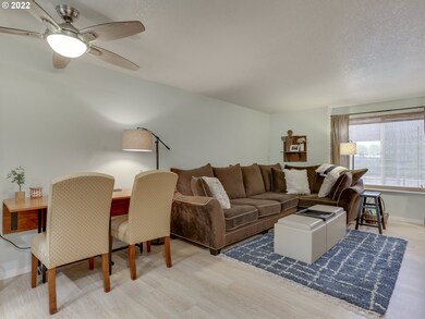 2501 E 2nd St unit 1, Newberg, OR 97132 - photo 5