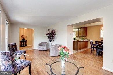 14901 Pomquay Ct, Gaithersburg, MD 20878 - photo 5