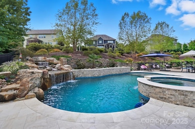 546 Abelia Ln, Tega Cay, SC 29708 - photo 2