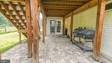 9306 Rock Lynn Cir, Waldorf, MD 20603 - photo 5