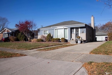 30120 Rush St, Garden City, MI 48135 - photo 4