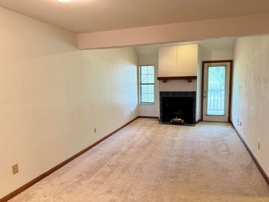 1108 Greentree Ct unit 1, Tallahassee, FL 32304 - photo 4
