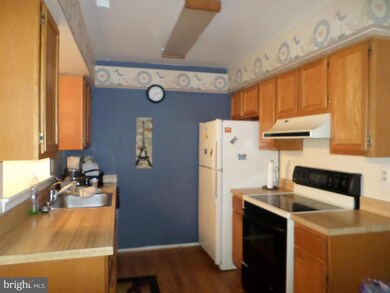 14749 Wexhall Terrace, Burtonsville, MD 20866 - photo 5