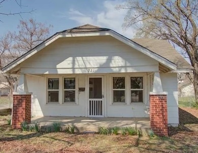 721 W Main St, Tecumseh, OK 74873 - photo 2