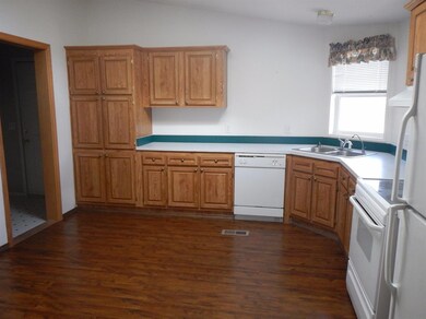 670 Saratoga Way, Grants Pass, OR 97526 - photo 7