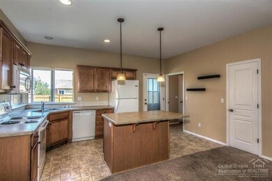 20672 Songbird Ln, Bend, OR 97702 - photo 6